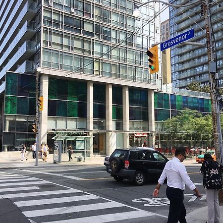 Canada Suites - 832 Bay St. Toronto Buitenkant foto